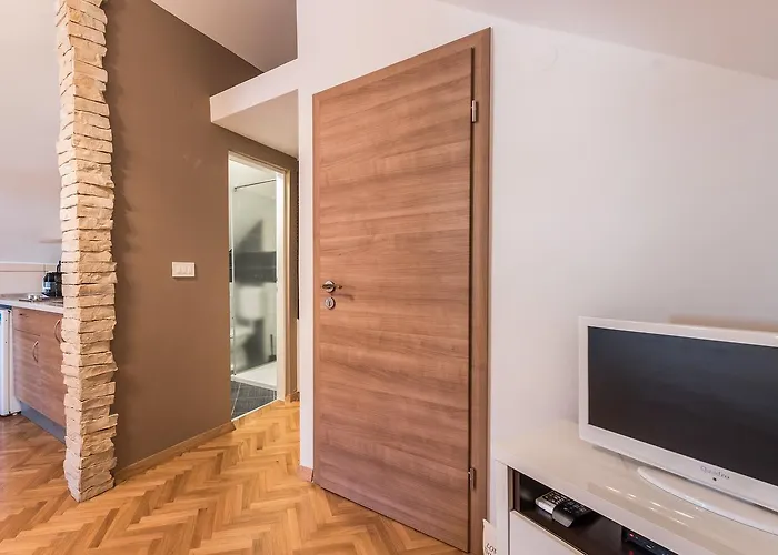 Apartments Donat